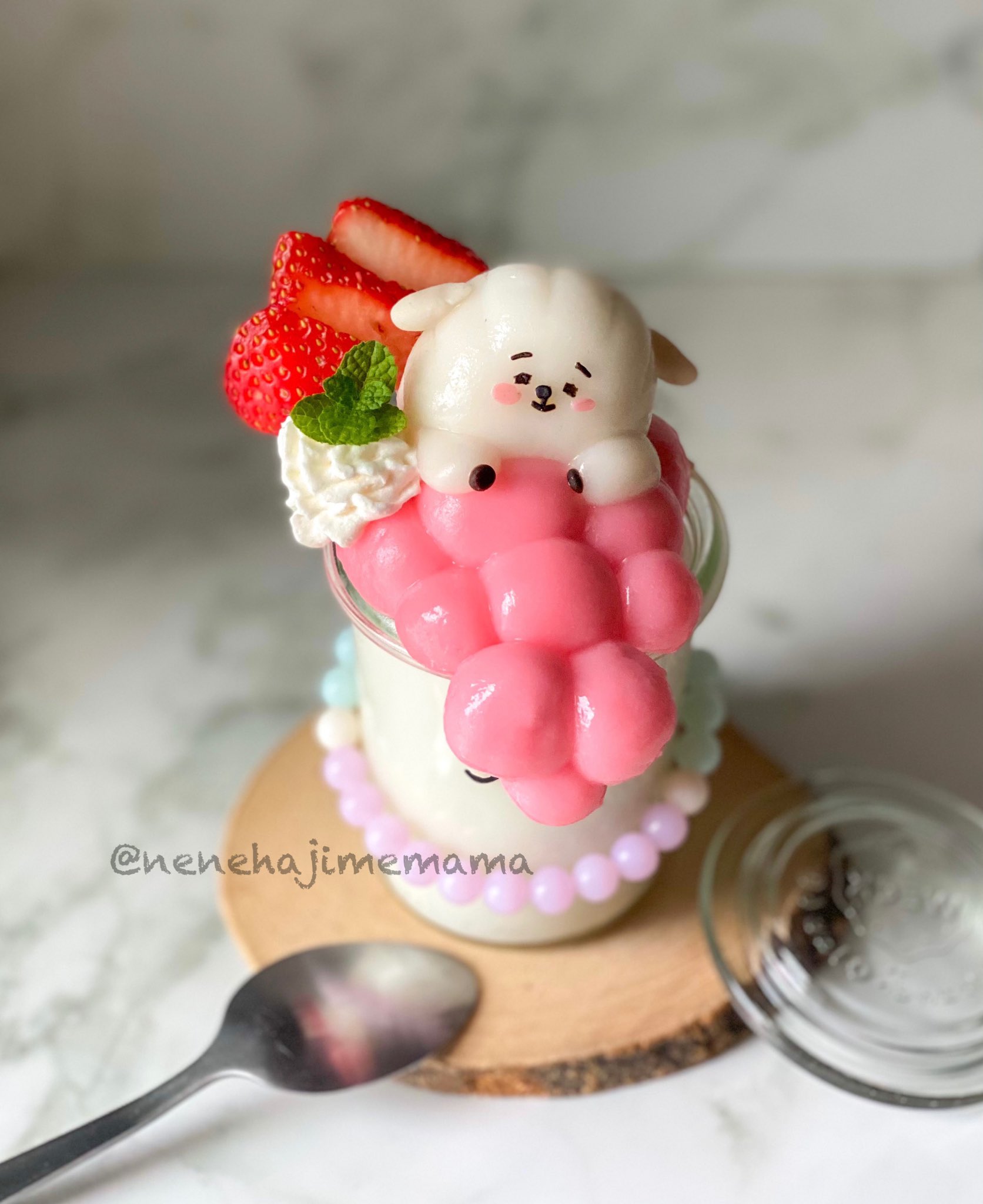 こんゆう Film Out最高ですね いろんな考察や花様年華 との繋がりがあるみたいですが 私は深く考えられないタイプなので素敵な歌声と映像美と最高ビジュのバンタンを見てウホウホ喜んでます 昨日のbt21のツイート Rkとmami Mochi Rice Cake Bt21 こんゆう Film Out最高ですね いろんな考察や花様年華 との繋がりがあるみたいですが 私は深く考えられないタイプなので素敵な歌声と映像美と最高ビジュのバンタンを見てウホウホ喜んでます 昨日のbt21のツイート Rkとmami Mochi Rice Cake Bt21