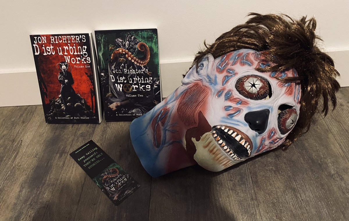 richterwrites's tweet photo. Easter holidays are here &amp; I’m in such a good mood that I’m doing a #giveaway!! To enter, just retweet this &amp; I’ll choose a random winner on Sunday, who’ll receive a paperback copy of BOTH of my short #horror collections 💀😈
🇬🇧 https://t.co/ys1n4HBQb3
🇺🇸 https://t.co/7lzdLMiVrp https://t.co/KMQ1CHK2xl