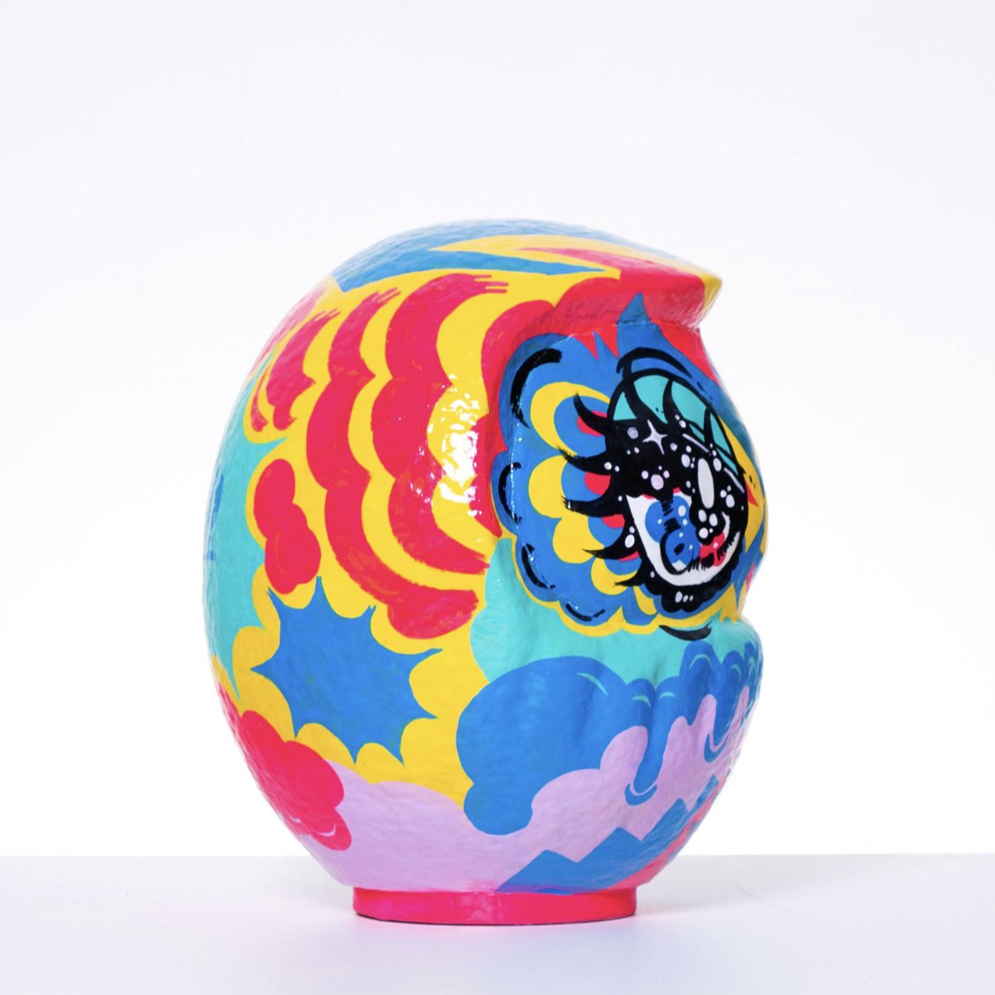 gonhanamizz's tweet photo. ㊗️だるま出品してます㊗️
下北沢のBONUS TRACKにて開催されている「DARUMA AUCTION」に立体作品を出品しています🤝カッコいいだるまです！入札して購入できます🙇‍♂️
https://t.co/e7gJ30BRlE

4/2(金)〜18(日) 11:00-19:00
BONUS TRACK ギャラリー （世田谷区代田 2-36-15） https://t.co/rqd7OUWYaN