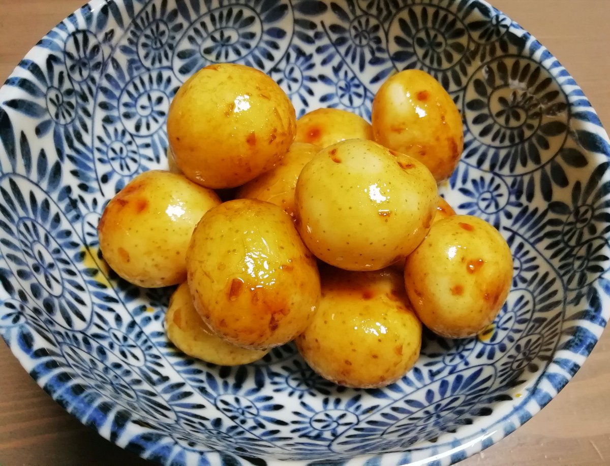 イナダ刺身 Amp カルパッチョ トマト胡瓜オクラのサラダ 新じゃが甘辛煮 小松 みほのイラスト イナダ刺身 Amp カルパッチョ トマト胡瓜オクラのサラダ 新じゃが甘辛煮 小松 みほのイラスト