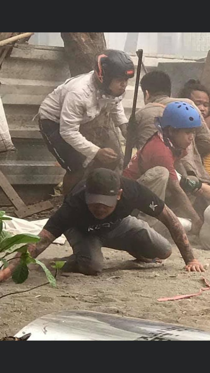 yellhtook's tweet photo. #WhatsHappeningInMyanmar 
#MurderByRioters #Molotovs
#PipeBombs #Guns
#protestersturnviolentrioters https://t.co/NGniFqqR0L