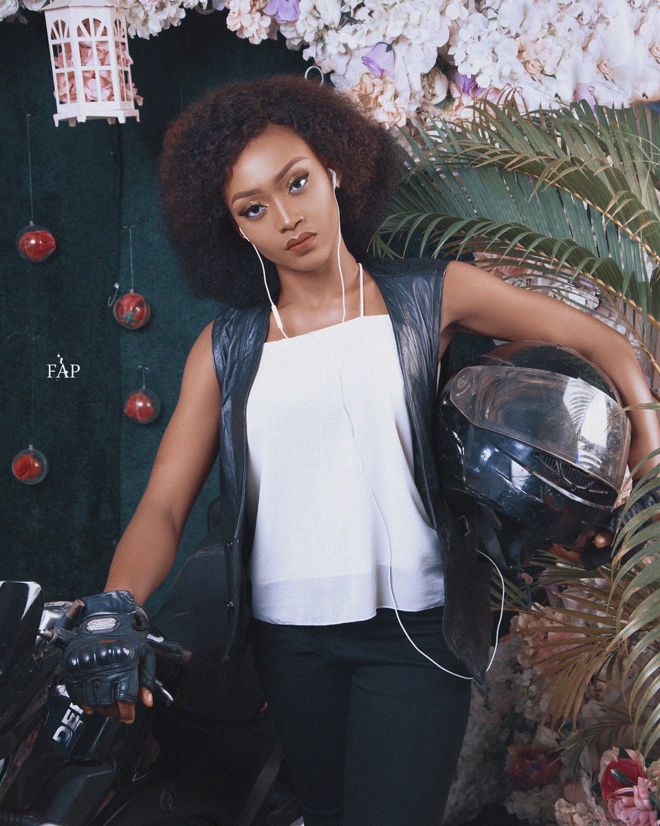 NoOtherFap's tweet photo. #fapgallery
Receiving bookings now for the month of April ๐ค๐ค๐ธ
.
#Nigeria Nigeria photoshop photography https://t.co/kP4icSlsg3