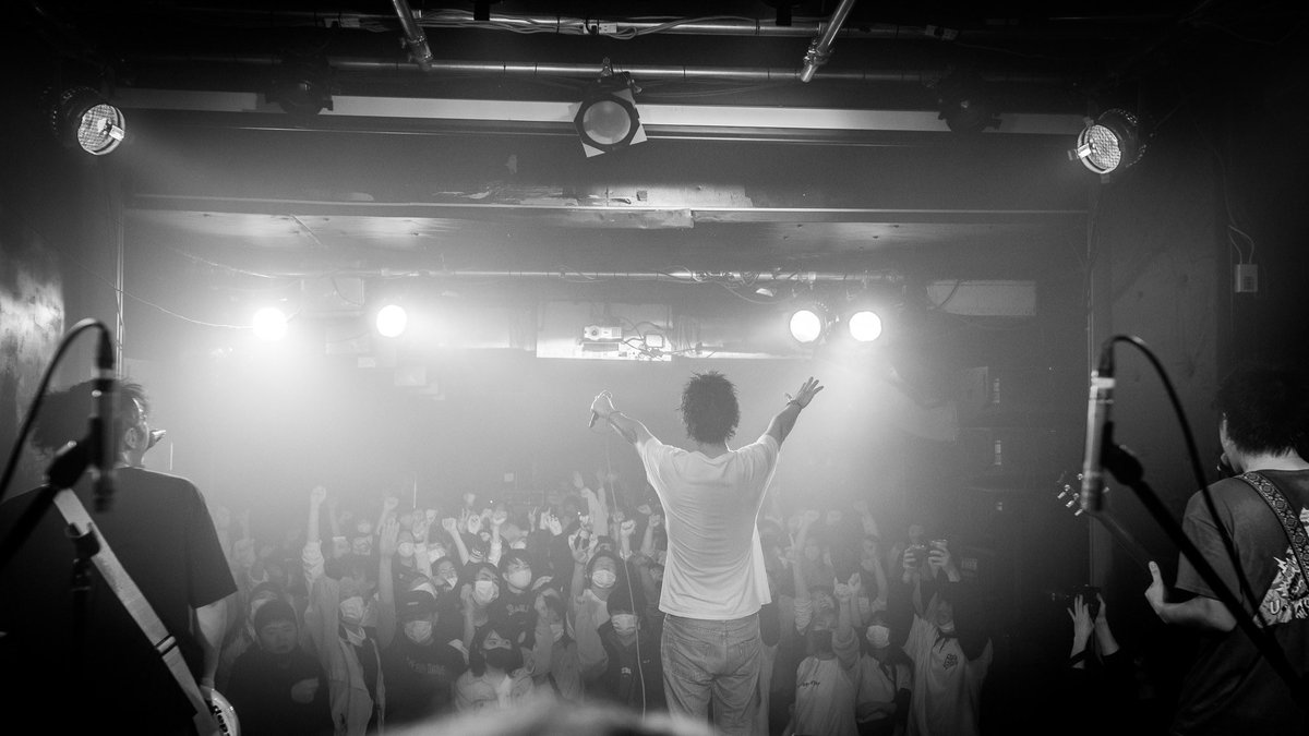 FiveStateDrive's tweet photo. 🥤Live Photos!!🥤
2021.03.27@名古屋RAD HALL
"Nice Coke!! TOUR 2021 FINAL"
📸 @ken_jns
#FiveStateDrive #NiceCoke
https://t.co/p37bJBEaKL https://t.co/eOpqsrf3Jd