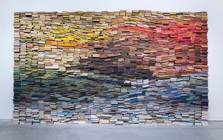 Reindst's tweet photo. Dit #kunstwerk is een recente #aanwinst van #museum @Voorlinden; het is gemaakt door Anouk Kruithof. Zij gebruikte daarvoor enige duizenden #boeken, afkomstig uit #ramsj-afdelingen van #boekhandels.
Zie ook https://t.co/G5fWxhGc9A https://t.co/h8n0tfwOea