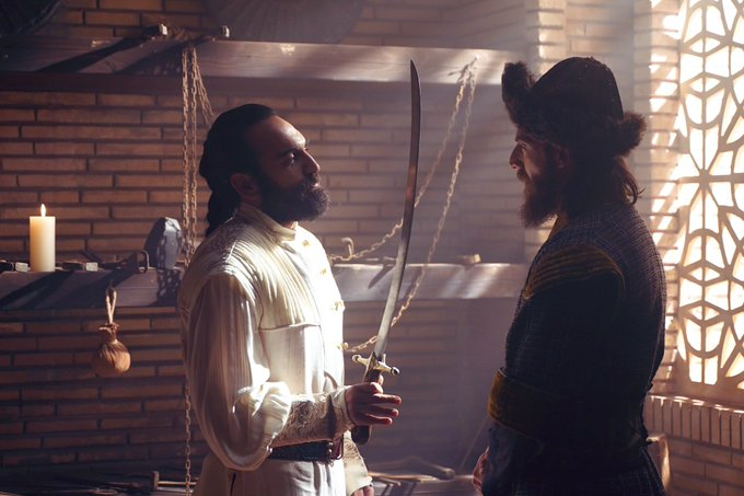 Zeebebzee's tweet photo. My new ship😂😂 #MelAb
#UyanışBüyükSelçuklu https://t.co/f9BbZMR0ct