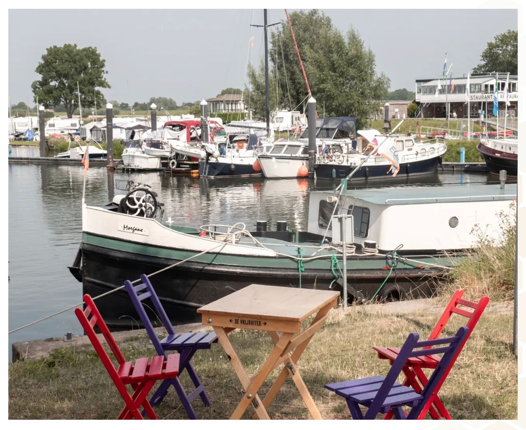 Culemborgklopt's tweet photo. #Paastip! Mooie roadtrip van Honeyguide langs de Nieuwe Hollandse Waterlinie die ook langs de forten in en rondom #Culemborg voert. Lees je mee?
https://t.co/HqfOPXCUCW https://t.co/9UGYjyjSYD