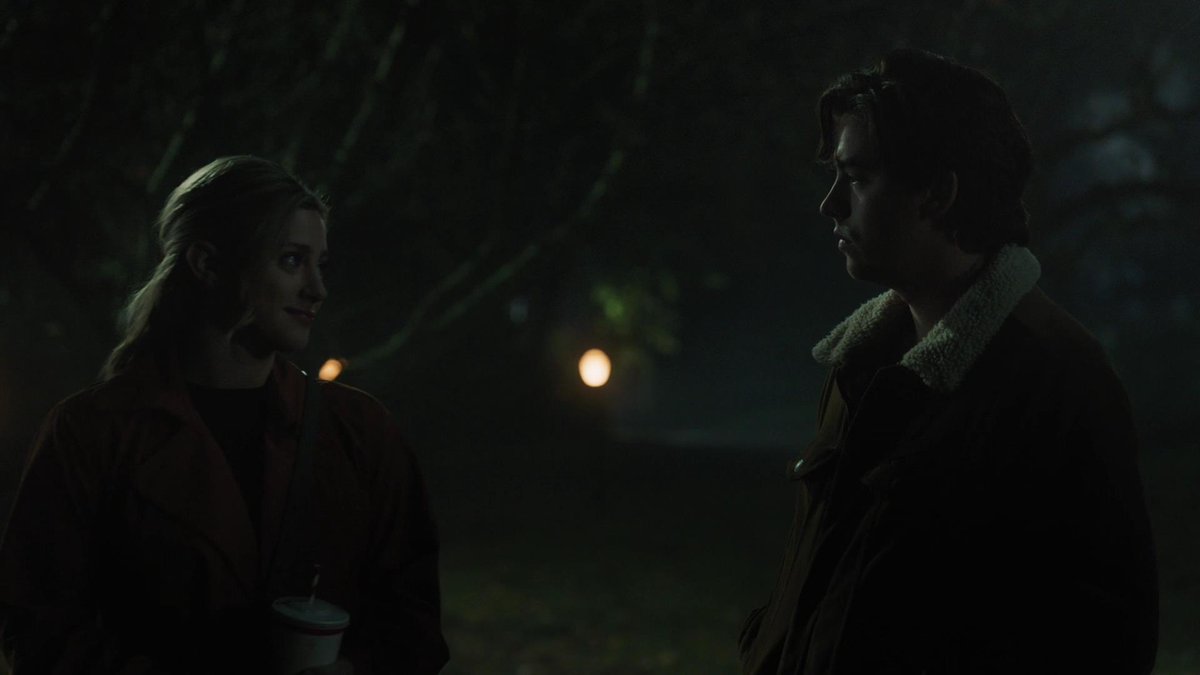 BugheadUpdates's tweet image. “bughead is about mending.” #riverdale