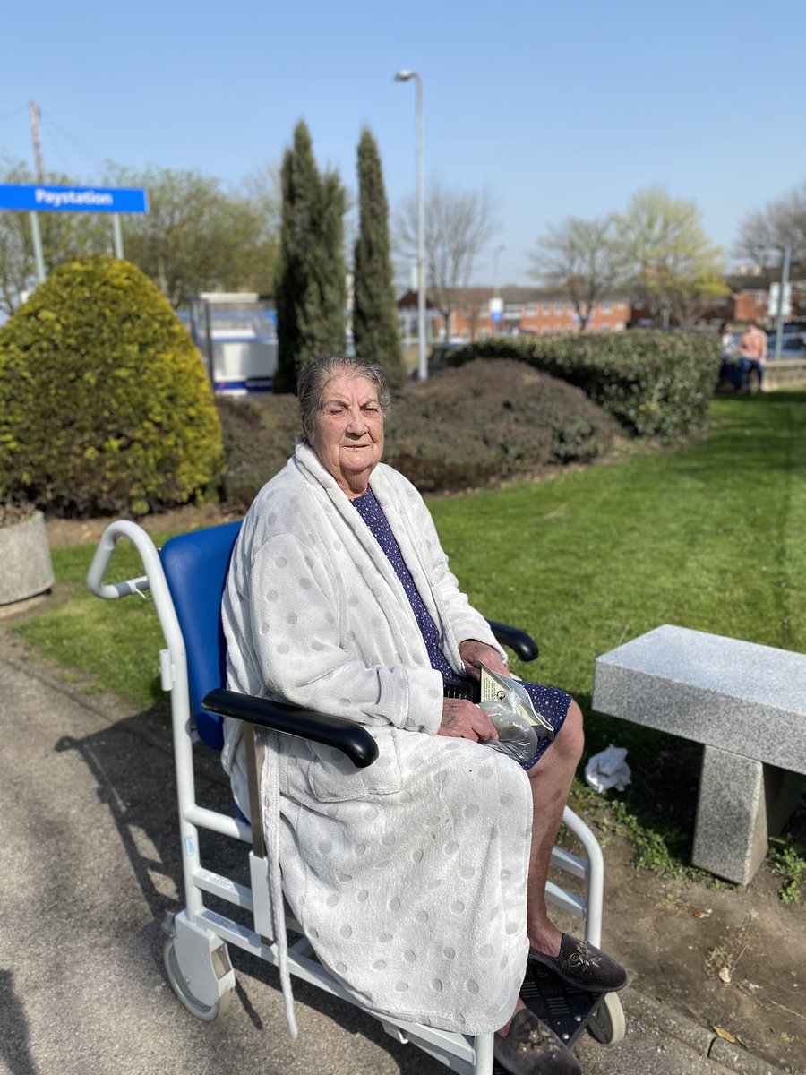 My patient out enjoying the sunshine on Wednesday. Keen to get home after 7 weeks in hospital. It really lifted her mood feeing the warm sun and fresh air. 
Media consent form  signed ✔️💚 OT