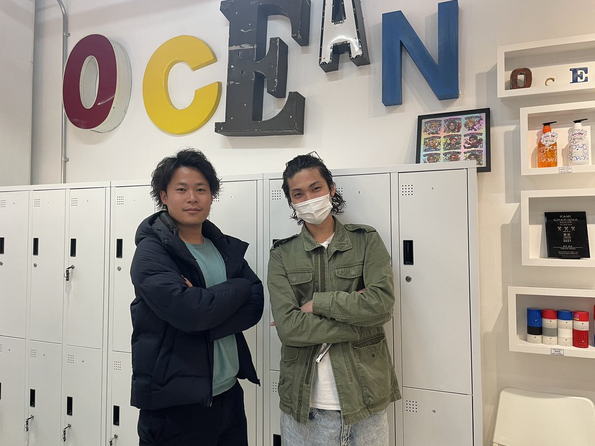 hamatyo8's tweet photo. 天才美容師石川さんに、長年トレードマークだったロン毛襟足を抹殺して頂きました。視界良好、爽やかキャラに生まれ変わります。 https://t.co/nN8MnnSEJZ
