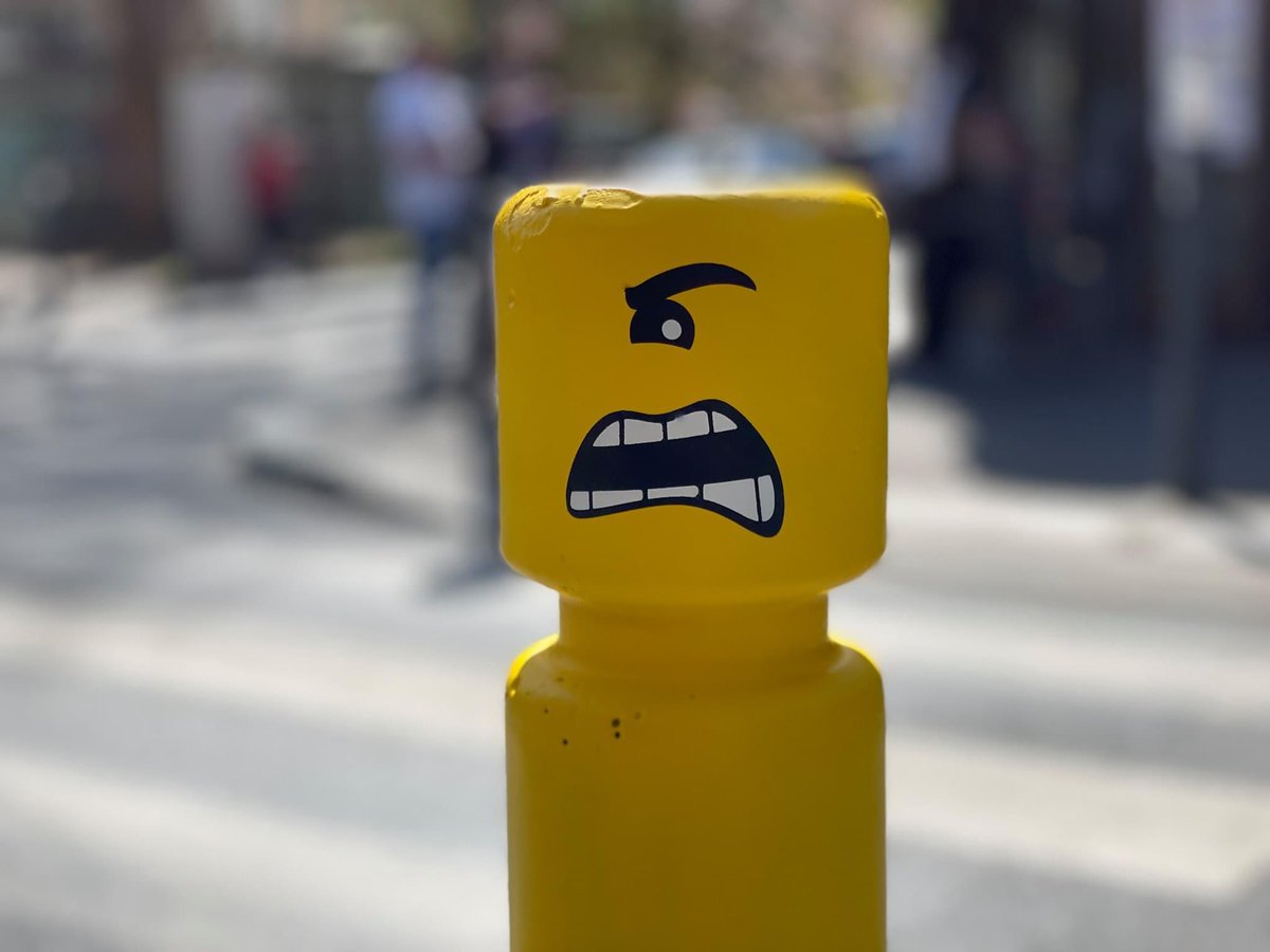 Montreuil accueille les « toys urbains » de l’artiste <a href="/LeCyKlop/">Le CyKlop</a> !

Merci pour ces belles réalisations qui donnent vie à notre espace public.