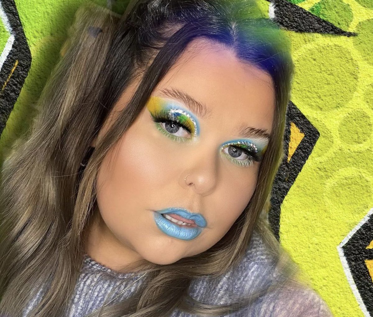_teedoesmakeup's tweet photo. @beautybay How amazing would it be to be added to Gen BB, my top 2021 goal would be complete, happy fridayπ€©π¦ #ByBEAUTYBAY #FOLLOWFRIDAY #GenerationBeautyBay #GenBB @beautybay IG: @_teedoesmakeup https://t.co/dofn5VHIXS