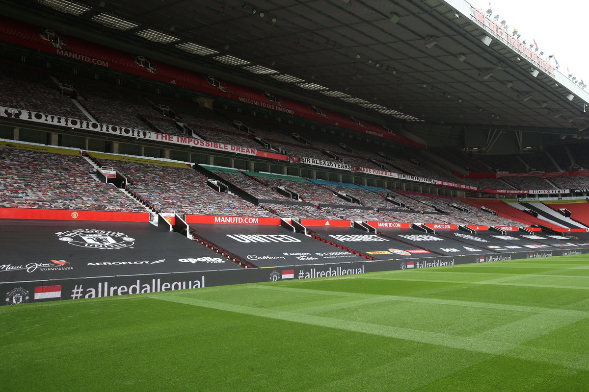 SEF_MUFC's tweet photo. #seered #allredequal
New Old Trafford stadium seat banners portraying the message that Racism won't be tollerated.
We rarely hear any form of Racism amongst our #mufc match going home and away support.
Let's ensure our on line support acts in the same manner and respect. https://t.co/DAC39GPhoz