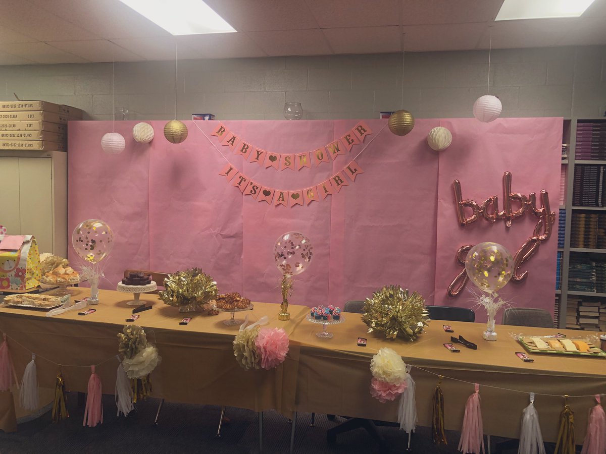 Keibler_Science's tweet photo. My coworkers are THE BEST. 😭 baby girl - we’re ready for you! 💕 (yes, it was throwback Thursday #90sgirl 😂) https://t.co/ADa4uHA9HT
