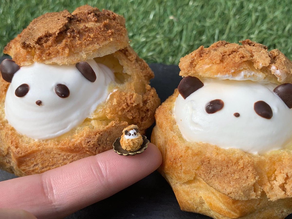 Mush Line 本物作っちゃいました リアルパンダクッキーシュー 顔部分は生クリーム その下はディプロマットクリーム ミニチュアと一緒に撮影 ミニチュア ミニチュアフード Mush Line 本物作っちゃいました リアルパンダクッキーシュー 顔部分は生クリーム その下はディプロマットクリーム ミニチュアと一緒に撮影 ミニチュア ミニチュアフード