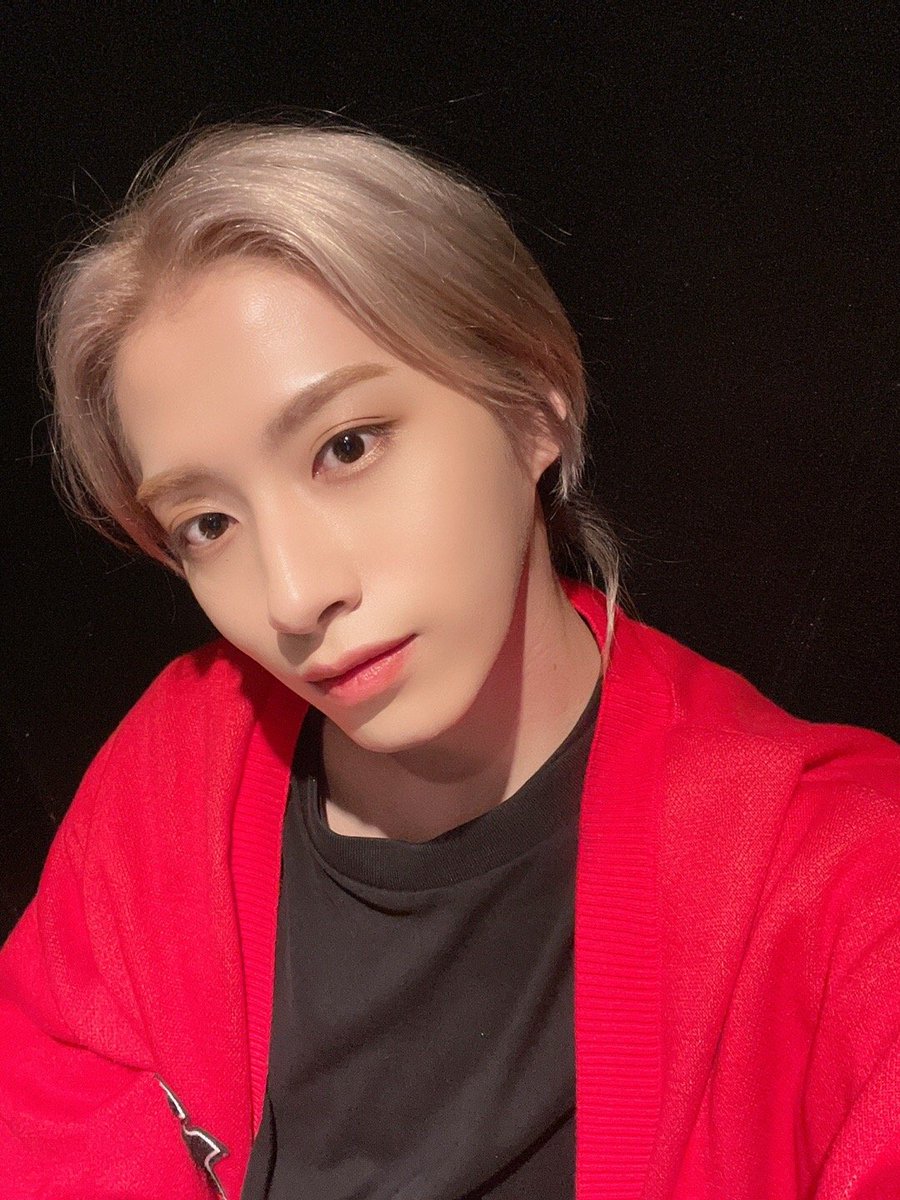 official_ONEUS tweet picture