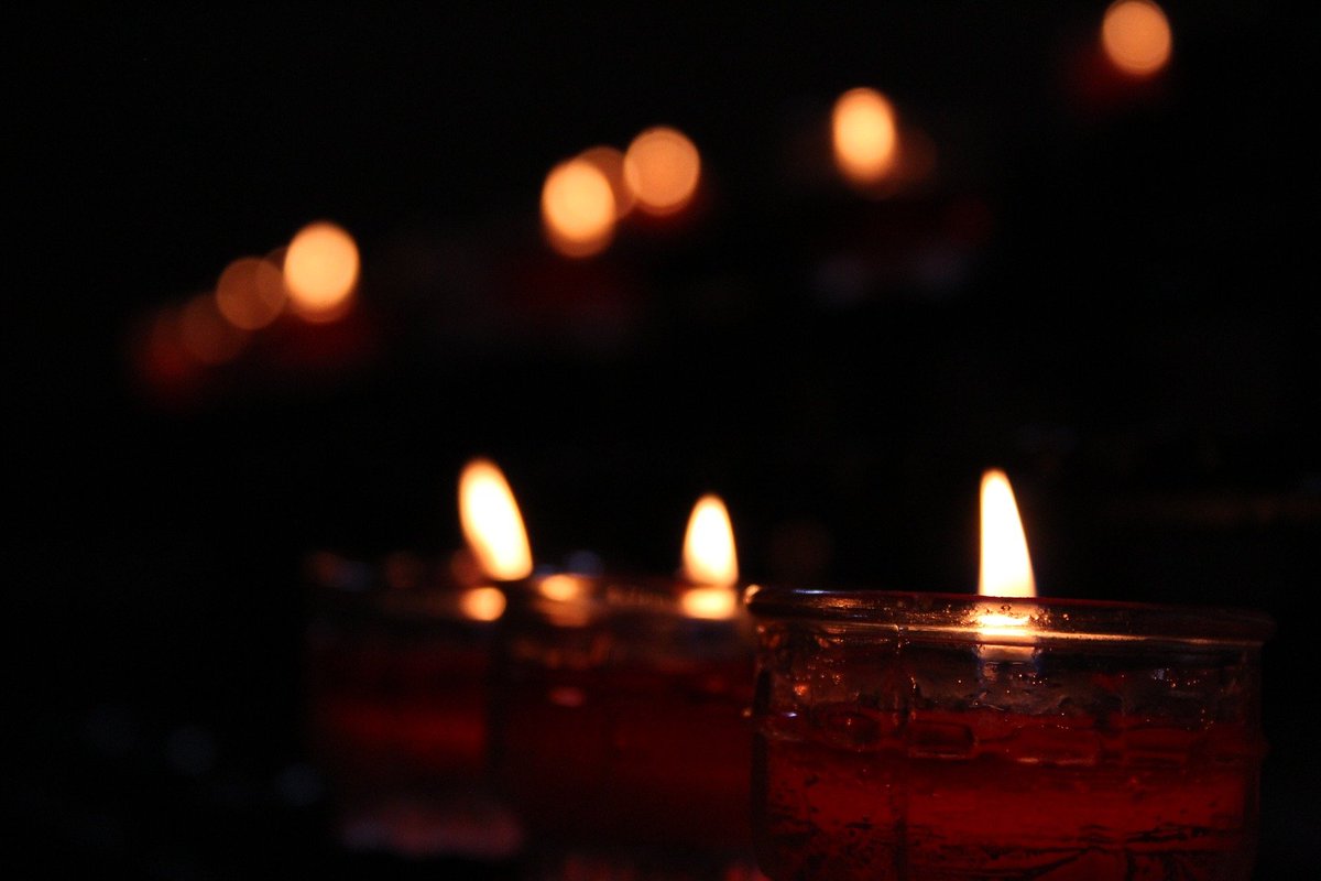 joeganim's tweet photo. Please be advised that all offices will be closed today Friday, April 2nd & will reopen Monday, April 5th.
#Bridgeport #GoodFriday #BPTUpdate https://t.co/Vsqdj34W61