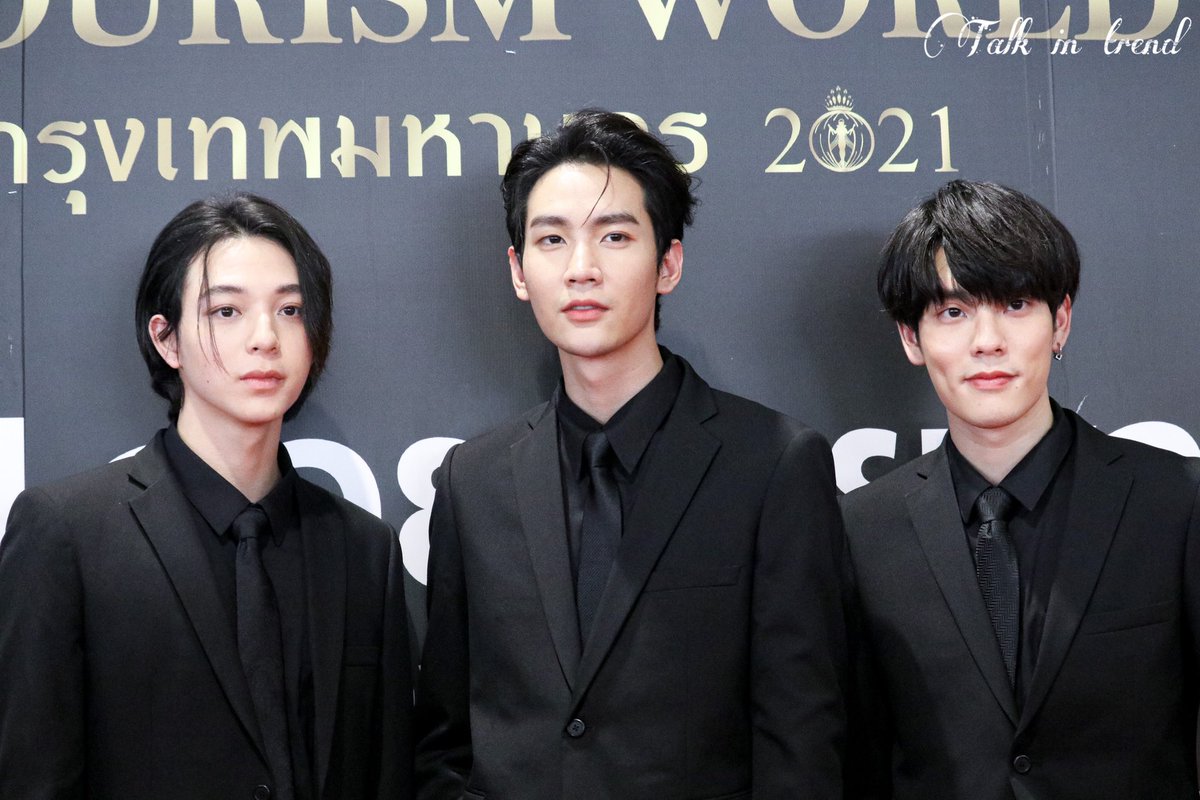 TalkinTrend's tweet photo. “คิมคอปบาส @KiimMon @CTR2DAB @basjtr ร่วมเป็น “ศิลปินจิตอาสา” หวังช่วยกระตุ้นการท่องเที่ยวให้กลับมาคึกคักอีกครั้ง”

อ่านเพิ่มเติม >> https://t.co/uOvzpO5fYI 

#ขุณขิมมอญ 
#บาสเด็กอ้วนที่แท้จริง 
#CTRPANUWAT 
#BKCidolช่วยชาติ https://t.co/aSKBUwb3Sl