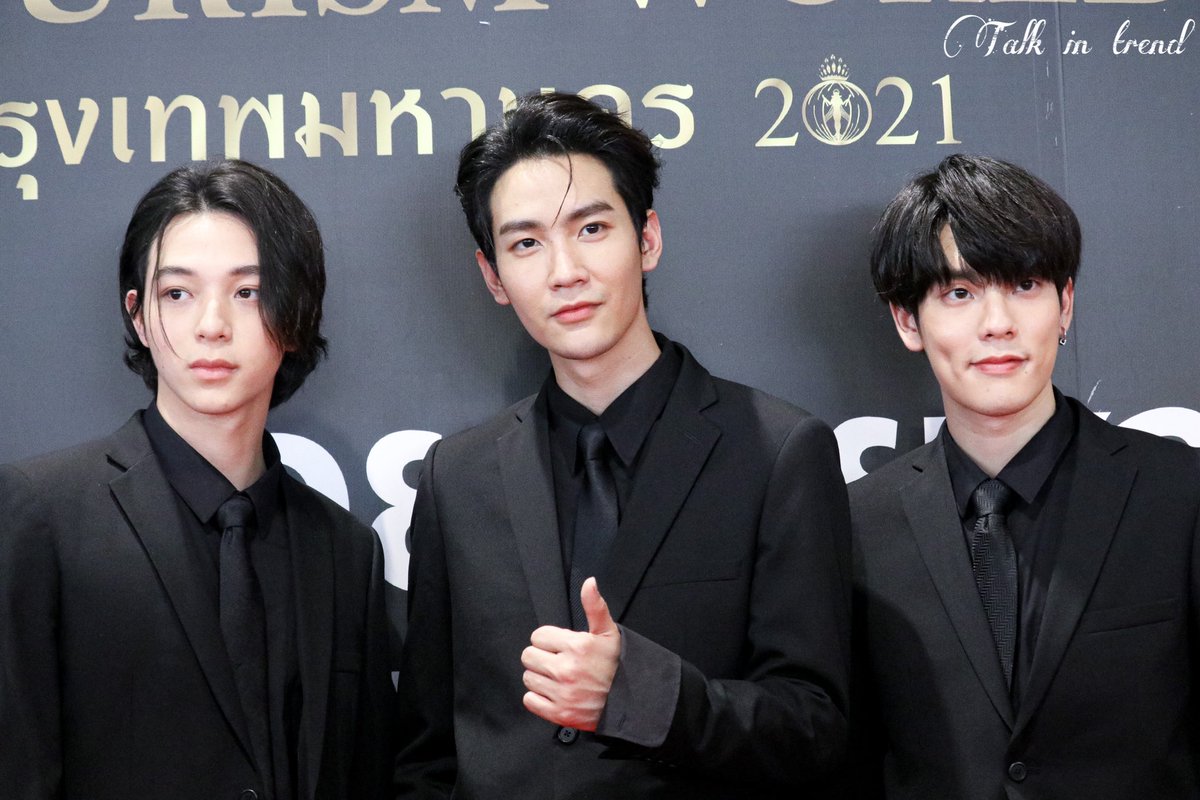 TalkinTrend's tweet photo. “คิมคอปบาส @KiimMon @CTR2DAB @basjtr ร่วมเป็น “ศิลปินจิตอาสา” หวังช่วยกระตุ้นการท่องเที่ยวให้กลับมาคึกคักอีกครั้ง”

อ่านเพิ่มเติม >> https://t.co/uOvzpO5fYI 

#ขุณขิมมอญ 
#บาสเด็กอ้วนที่แท้จริง 
#CTRPANUWAT 
#BKCidolช่วยชาติ https://t.co/aSKBUwb3Sl