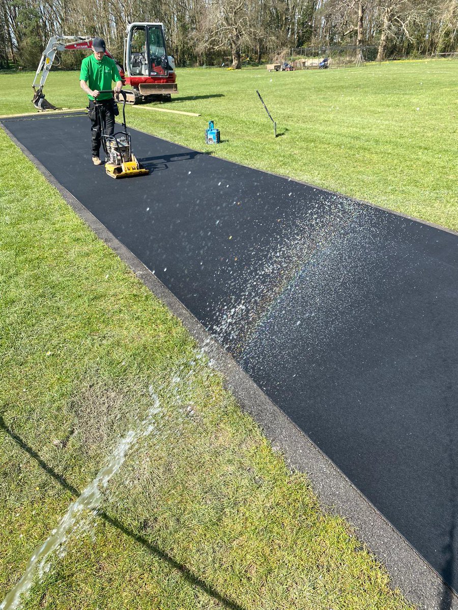 DurantSports_'s tweet photo. A new non turf match pitch including multiple crease lines for various age groups installed recently at @boundaryo #WeInstall #NonTurf #Cricket https://t.co/f50GmHsjR1