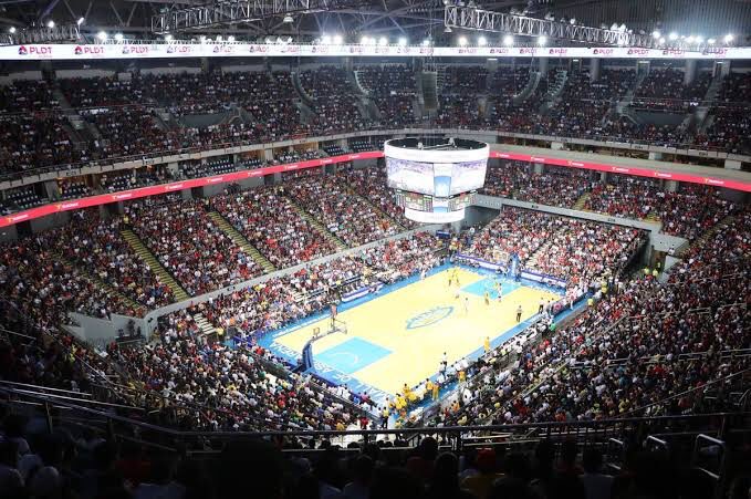 GoyoYLarrazabal's tweet photo. The picture below is of MOA Arena. The seating capacity of MOA Arena is 15,000. The number of cases reported today (including late reporting) could fill MOA Arena.

👇🏽👇🏽👇🏽 https://t.co/EXJl3M1sCL