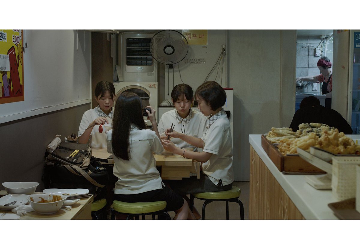 지난해 #BIFF2020 한국영화의 오늘_비전 섹션 선정작인 권민표, 서한솔 감독의 ‘#종착역’이 뉴욕에서 열리는 #뉴디렉터즈뉴필름즈영화제 에 초청됐...