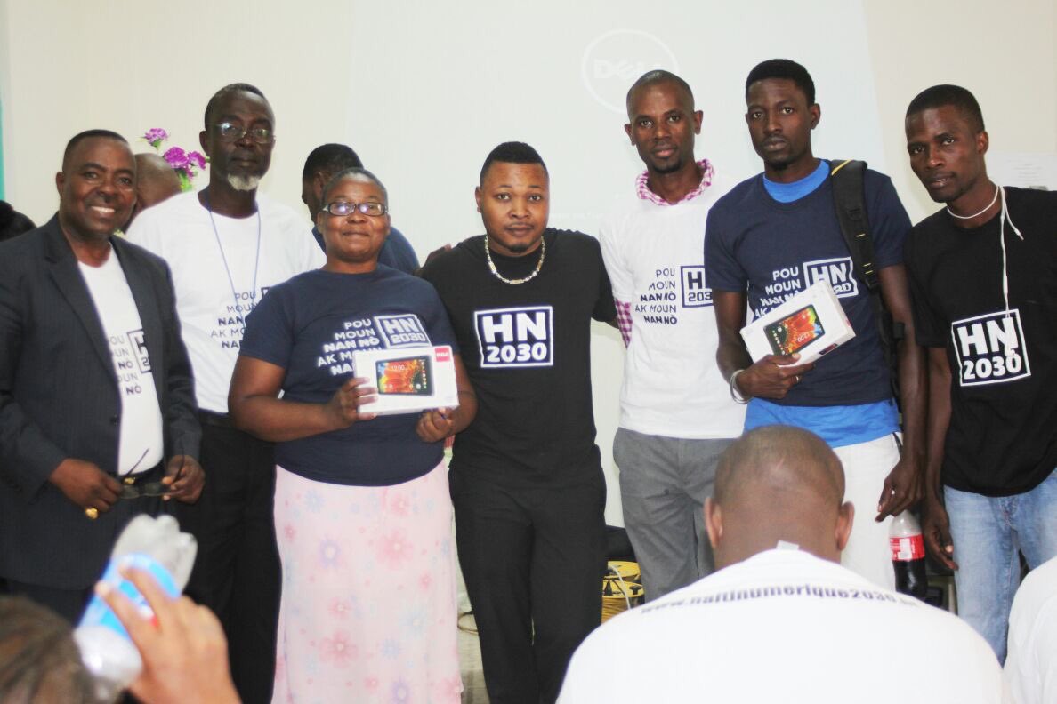 HBeaucejour's tweet photo. They said we were wasting our time 
They said there was no electricity 
They said we were doing a political campaign 

BUT now EVERYONE in the world is working virtually now ...le temps est père de la vérité.”
François Rabelais #Haitinumerique2030 #HN2030 #STEMTRAING #CapHaitien https://t.co/SfLYSKNTa4