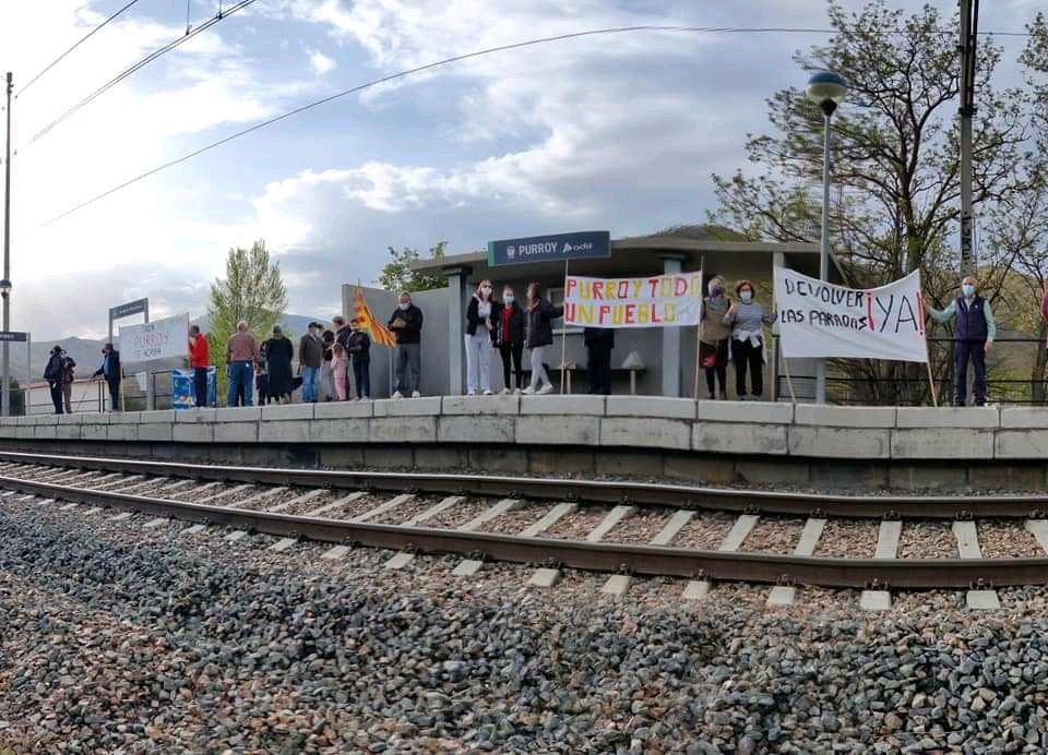 <a href="/Renfe/">Renfe</a> <a href="/Inforenfe/">InfoRenfe</a> #Purroyquieretren #EspañaVaciada #Purroy
