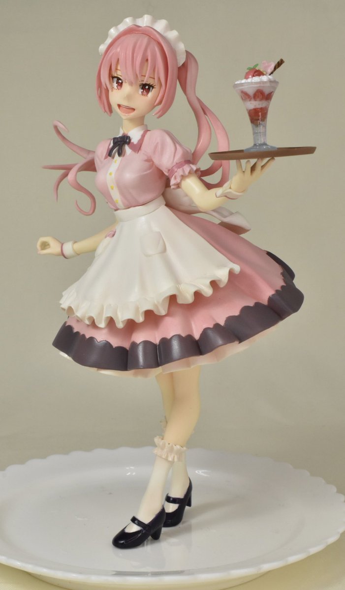 CD_figure's tweet photo. ㊗️ご入学おめでとうございます！🎉
キャラクターデザイン領域ではフィギュア制作のカリキュラムもあります！造形だけでなく、グッズ制作、商品企画などキャラクターデザインを様々なジャンルで展開しています。
興味のある方はA301に遊びにきてください！
#嵯峨美 #キャラクターデザイン #フィギュア https://t.co/hFw4lGwP0Y