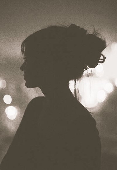 _indian_writer_'s tweet photo. Everything fuckimg hurts...... Dont even open your mouth to say smthg about me becoz you don't know me.
#girlwriter #LifeGoesOn #she #FridayFeeling https://t.co/udYbGNZFHi