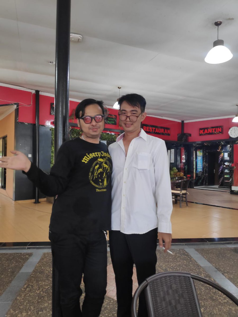 Bkot21 (@bkot_eka) on Twitter photo 