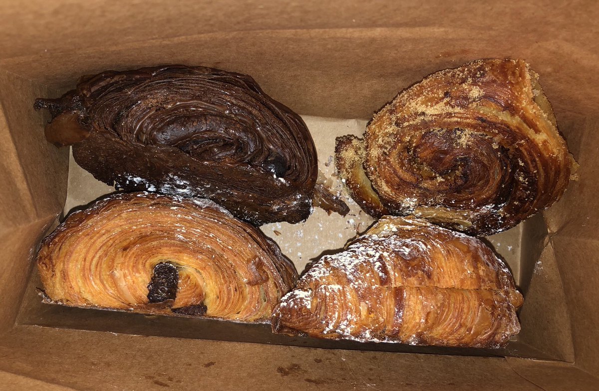 If you have to go into the lab on a bank holiday, you have to make sure to treat yourself on the way home. Today I picked up some freshly baked pastries from Bread41.