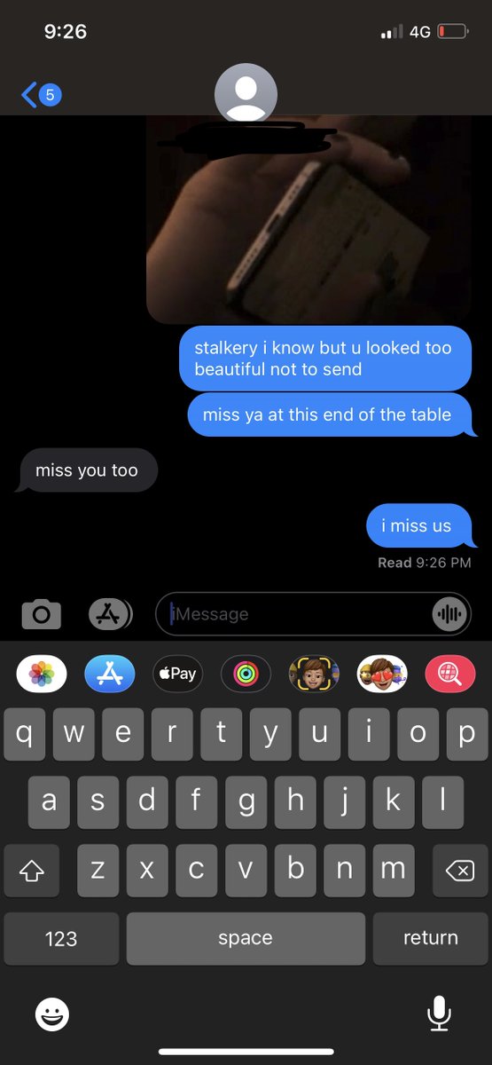 zyoflwr's tweet photo. RILEY SENT THE I MISS US TEXT THIS IS NOT A DRILL https://t.co/8F3QDBtEUm