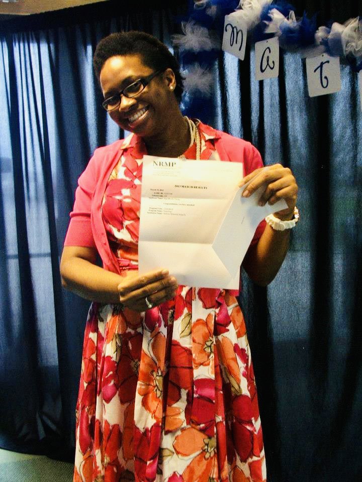 ImaEbongMD's tweet photo. @Dr_Ighodaro @AdeAkhMD @MarcusVPinto @SamanthaBanksMD @StephanieGrach @aszelikovich @EricLawson90 #MatchDay2013 - I was excited to learn I would become neurologist at @MiamiNeuroRes!

Let's see your match day photos @LeticiaTornesMD @FeliciNeurogirl @thadsalmonMD @SALtheNeuroGal @CSWhiteMD 

Congratulations again to the new docs of #MatchDay2021 #MedTwitter #neurotwitter https://t.co/Bmj1ZF8n6h