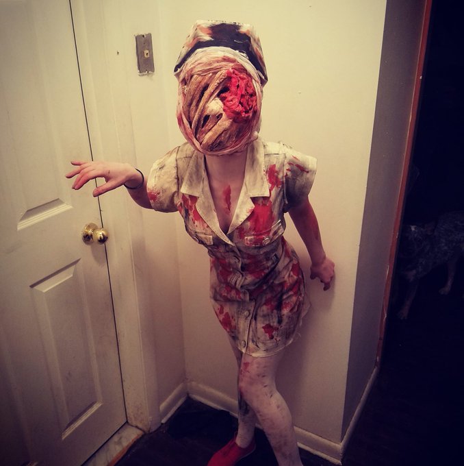 I was a silent hill nurse, not the best photo but oh well. https://t.co/otwT7FNK0H