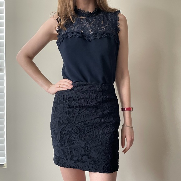 GreelyG53's tweet photo. So good I had to share! Check out all the items I'm loving on @Poshmarkapp #poshmark #fashion #style #shopmycloset #aerie #peruvianconnection #hm: https://t.co/MKthvu6NJC https://t.co/cnKHOZEM5N