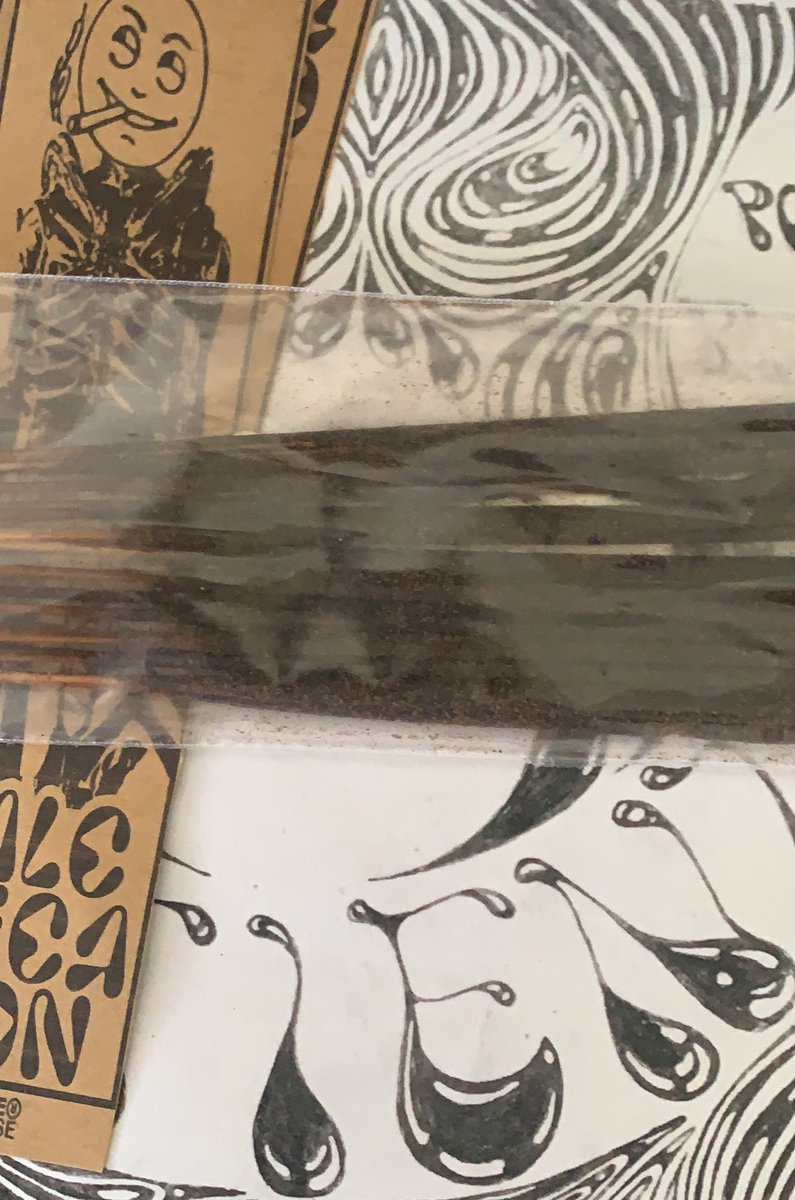 Riaaaaaaam's tweet photo. Working on finishing up new incense batch for @RecluseCo ,,,

@RickyxTan said it needed to smell like the woods , @tylerrmason said we need to make a lot of it 🦟 🌲 https://t.co/LD4p5QIGZi