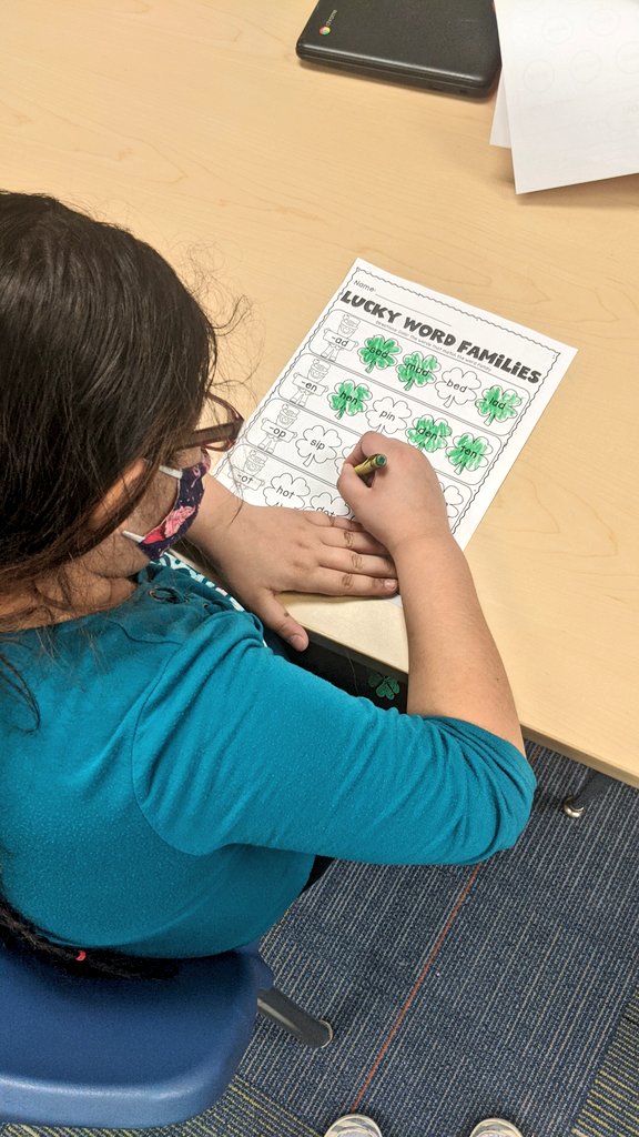 Jennifer B tweet media