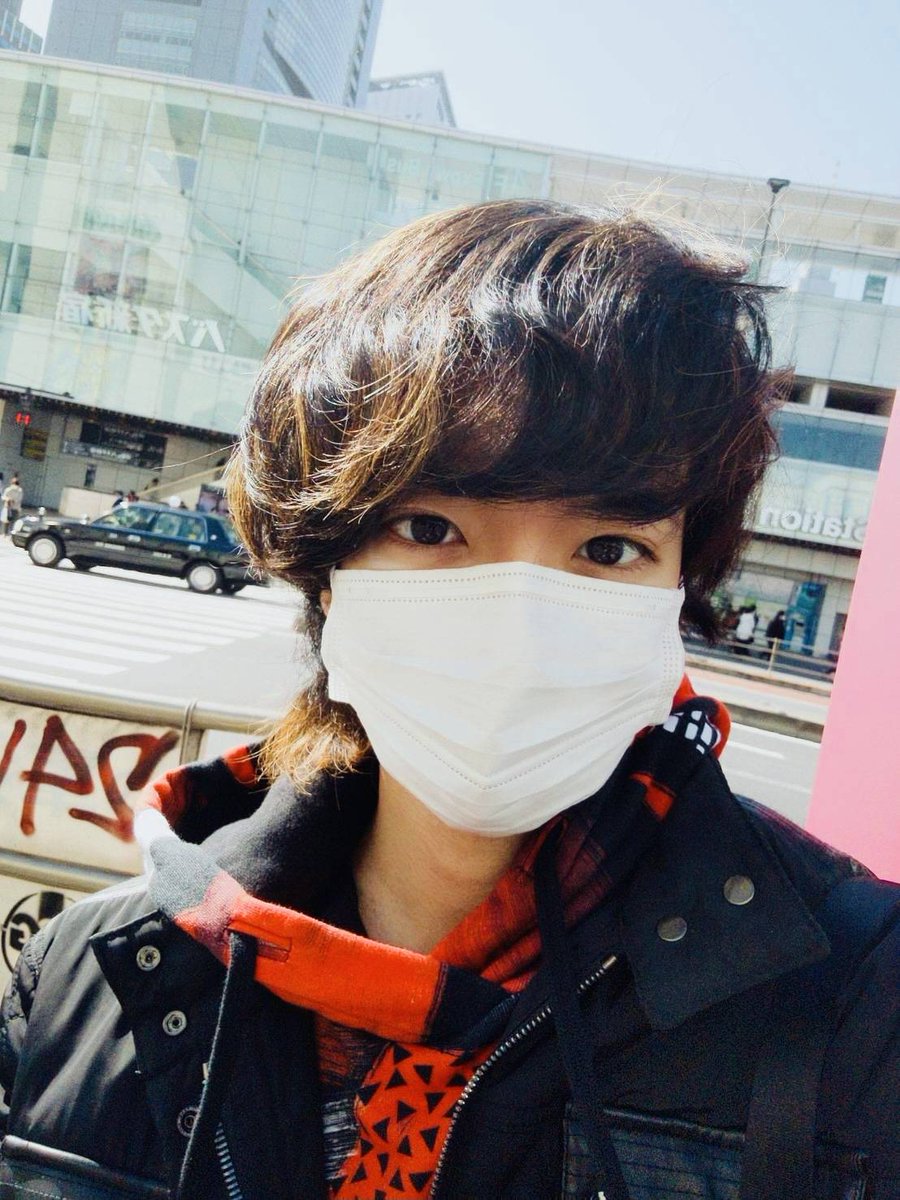 It's spring season in Japan and best time to go for a walk...  

#zpopdream #zpop #zboys #zstars #galaxz #springinjapan