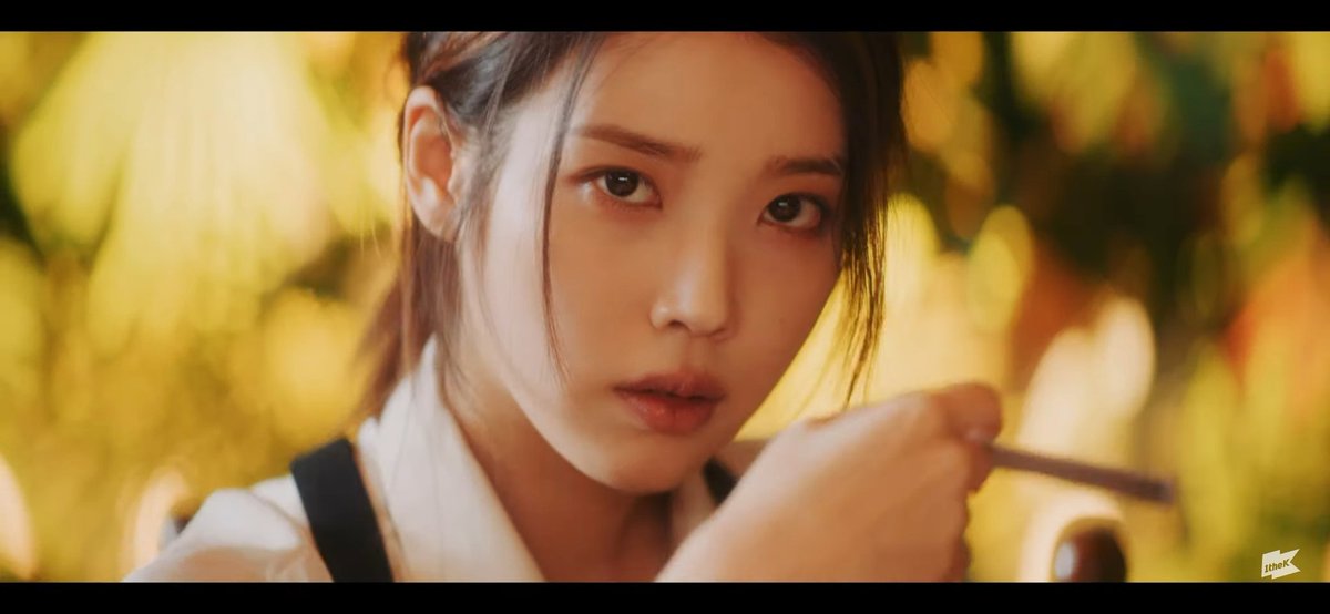 👸🏻『𝑺𝑯𝑱』👑✨️🎼start with I,end with U~IU🐥 tweet media