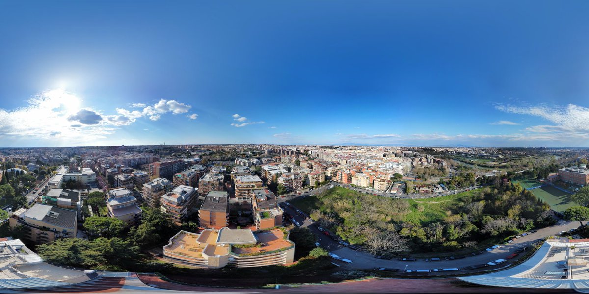 RadicevSlobodan's tweet photo. First day of #spring in #Rome https://t.co/k5e0fLSOKa