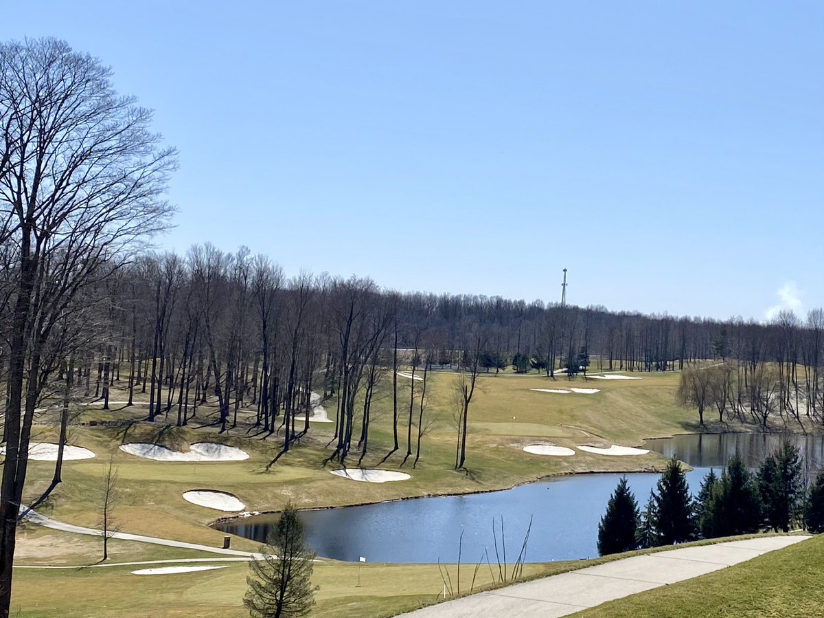 Delano_Pro's tweet image. 49 and sunny?! 
Perfect weather for the first 18 of the year