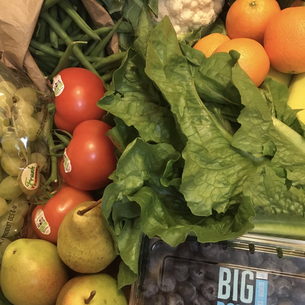 It’s Home Delivery Day! 🙌🏻 We’re on the road delivering crates of fresh fruits &amp; veggies throughout #HamOnt &amp; #BurlON 🏘🚛 Take advantage of our free contactless delivery! Order online at ccproduce.ca