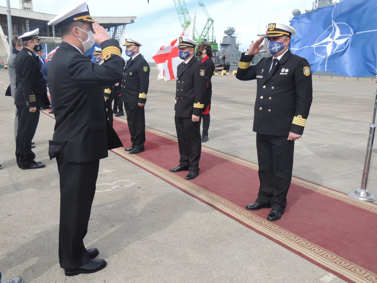 tcsavunma's tweet photo. 1⃣ NATO Daimi Deniz Görev Grubu-2 (SNMG-2) sancak gemisi TCG KEMALREİS fırkateynimiz, 15-18 Mart tarihleri arasında Poti/Gürcistan'a liman ziyaretinde bulundu. https://t.co/uZ25A2R8n5
