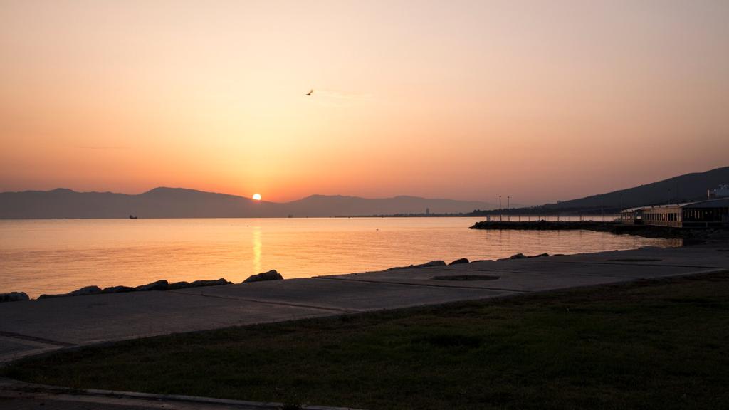 burhanozkoren's tweet image. İyi ve mutlu bir akşam diliyorum.
Güzelbahçe İzmir Türkiye 🇹🇷.
🌇🌇🌇🌇🌇🌇🌇🌆🌆🌆🌆🌆