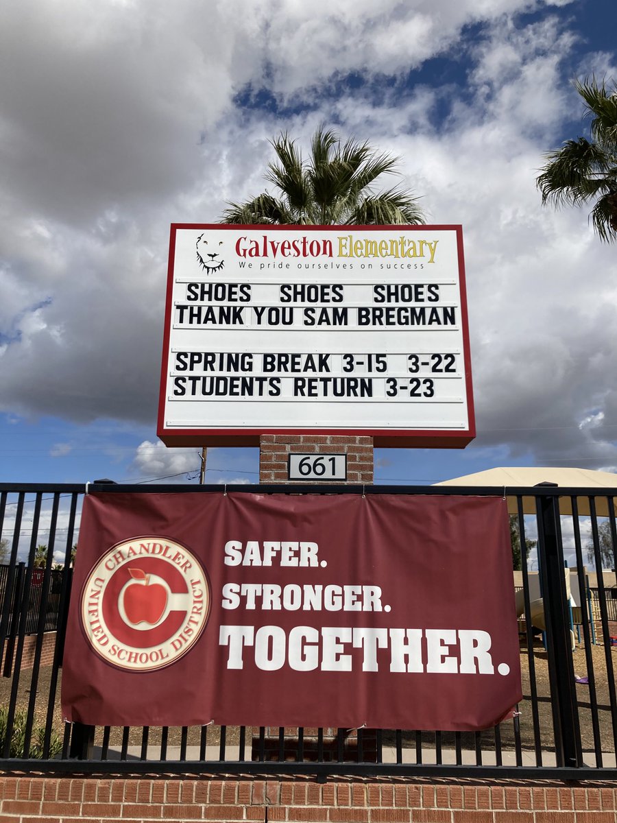AaddairAnnette's tweet photo. Every student’s pair of feet measured. Every student received a brand, new pair of Shoes That Fit. Thank you CUSD’s own Sam Bregman!! ⁦@Galveston_Lions⁩ ⁦@ChandlerUnified⁩ https://t.co/9zPkWfXXpX