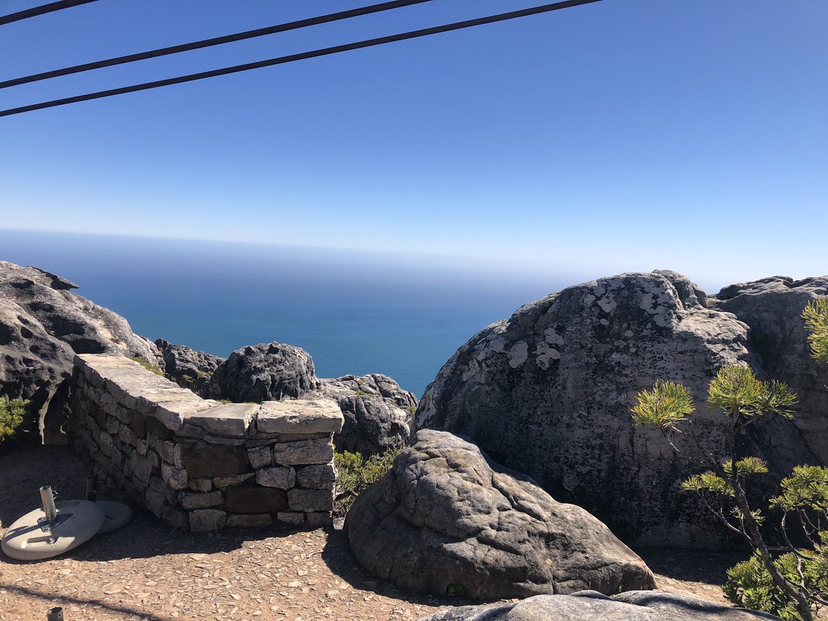 saurav1981's tweet photo. Another ticked off the bucket list. Made it to the #Tablemountains over 3500 ft featuring adventure...Magnificent silhouette of #tablemountains, a defining visual icon of #CapeTown. https://t.co/S9wWu668lS