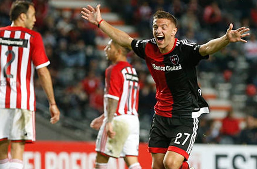infoleprosa's tweet photo. ¡Feliz cumpleaños @Rodriguez_ale14 & #DenisRodriguez! 🔴⚫️ https://t.co/DCAXFJG6wQ