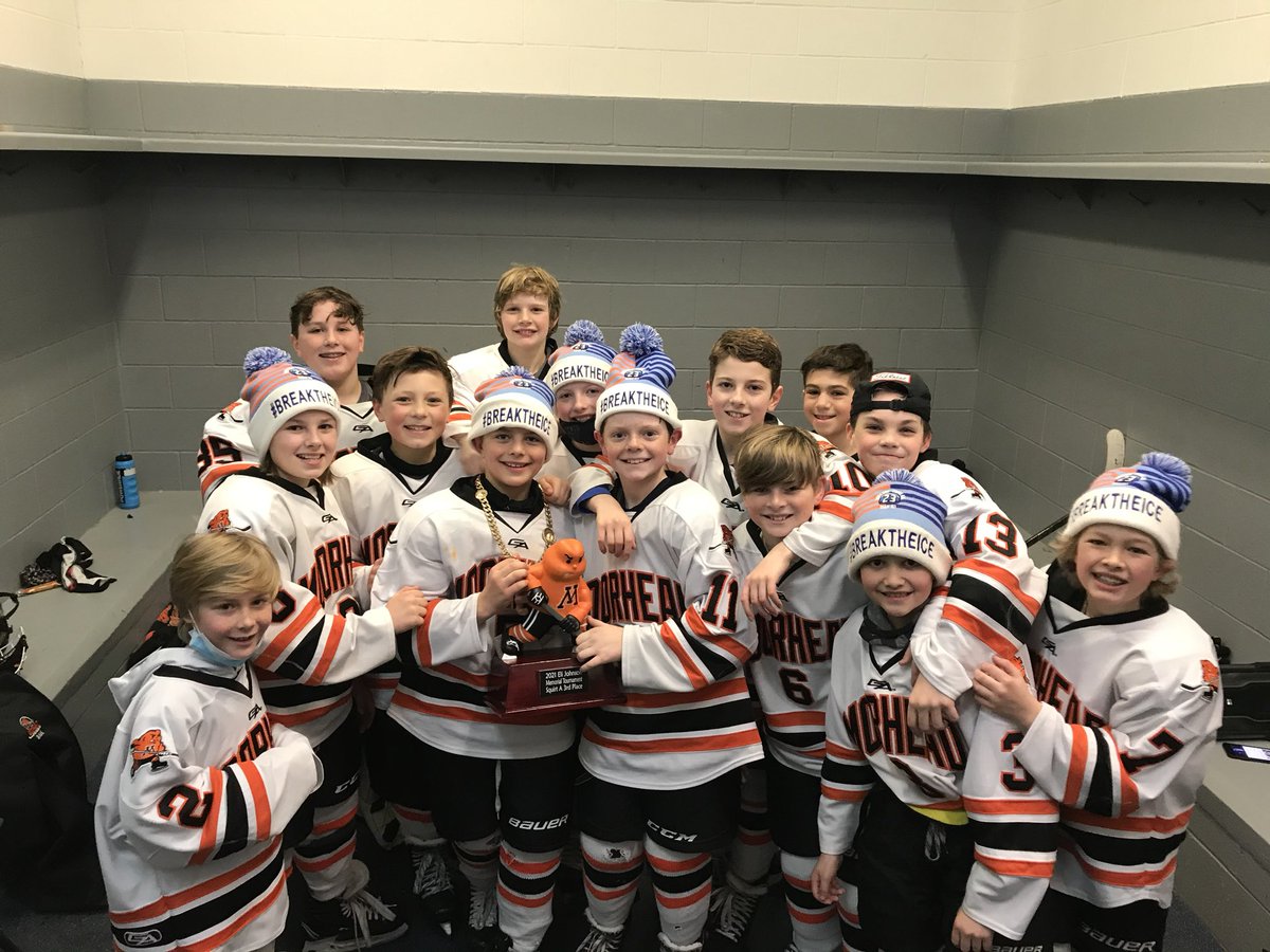 MhdSQAOrange's tweet photo. Apex winner Wes. Great game buddy and it seems fitting to use this pic. This team. Such a fun year. Nothing came easy. Grinders and most important some of the best kids ever. We’ve loved it all boys! Coaches thank you, parents thank you. #moorheadproud #tideisout 💙 https://t.co/KIKwHb6dtm