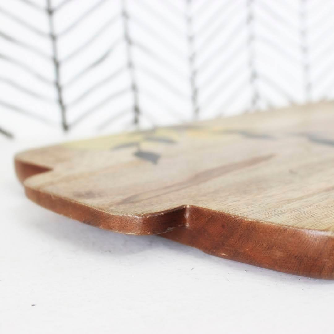 design5studio's tweet photo. Upcycled, Handpainted, Functional Art - Wooden Tray. Only one piece in each design #functionalart #design5studio #artbydesign5studio #ShopSmall #artwork #ArtistOnTwitter #smallbusiness #interiordesign #upcycled #conceptart https://t.co/mUyQjhUMYv