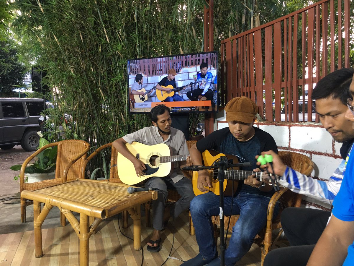 <a href="/yudiranda/">Yudi Randa</a> <a href="/Aan_Risnanda_V/">ROMAN PICISAN</a> <a href="/Nasroel_Pm/">Atok !!</a> <a href="/_rahmanovic/">Mira M</a> Tes tes sigoe keu enteuek malam oelh <a href="/tangke_official/">TANGKÉ</a> 😍